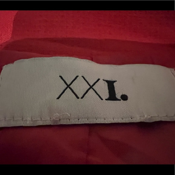 Vibrant and stylish orange trench coat - Picture 7 of 9